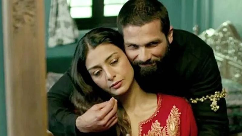 Tabu played role of lover and mother unmarried at age of 50 years