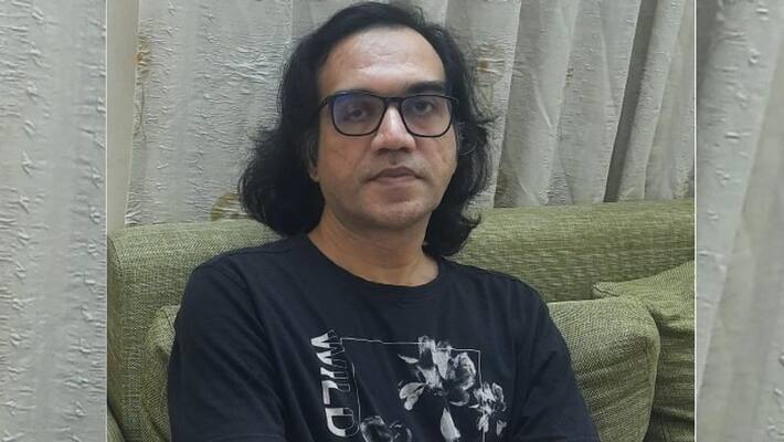Malayalee poet Binu Karunakaran gets international recognition Malayalee poet Binu Karunakaran gets international recognition