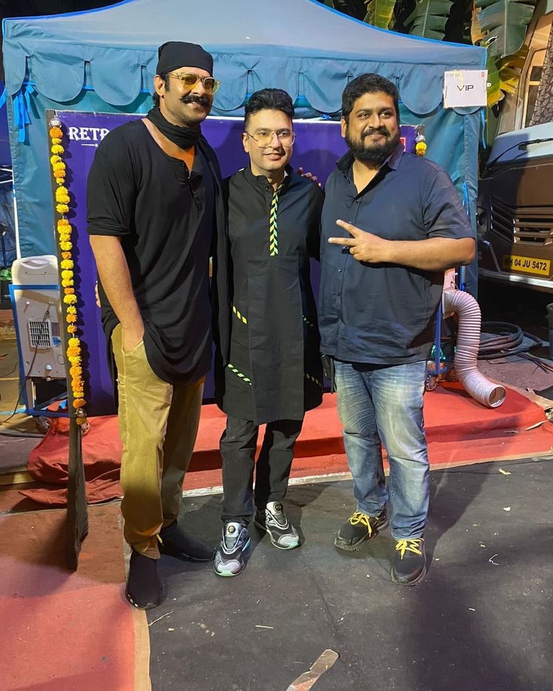 prabhas completed adipurush shooting unit celabrations