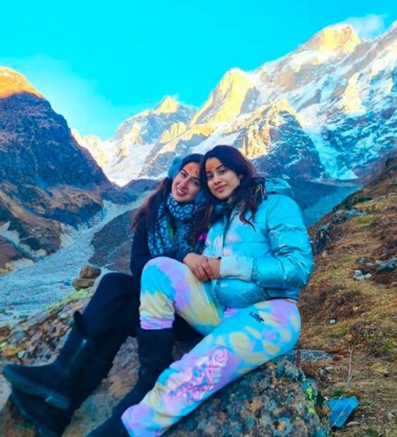 sara ali khan and janhvi kapoor kedarnath trip bjc