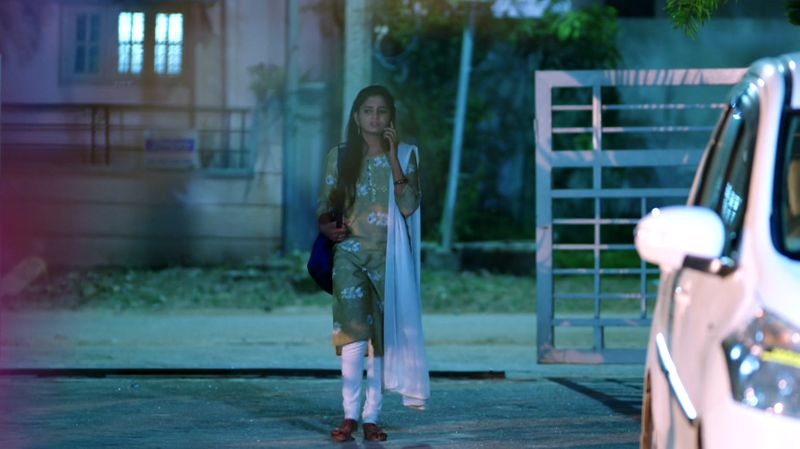 Vasudhara feels hurt when Rishi avoids her in todays guppedantha manasu serial episode