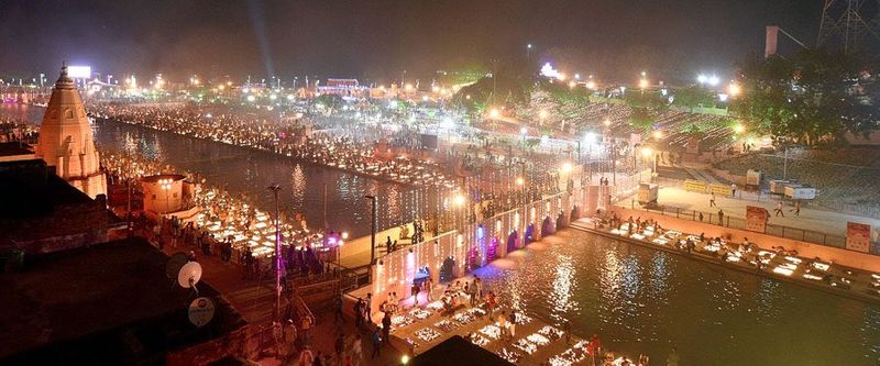 ayodhya creates guinnes record with over 9 lakh diyas on diwali