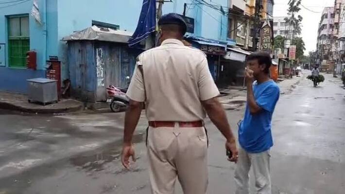 On Camera, Bihar Cop Tied To Post, Beaten Up By Gamblers During Raid On Camera, Bihar Cop Tied To Post, Beaten Up By Gamblers During Raid