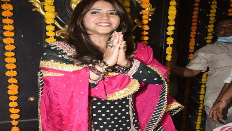 Diwali Bash 2021 ekta kapoor grand deepawali party salman khan and kartik aaryan attend