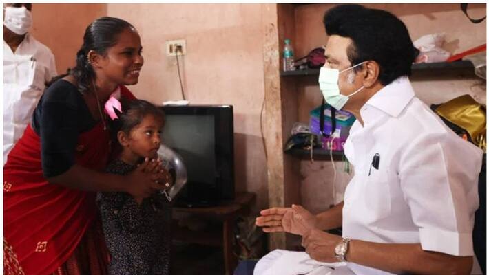 Tamil Nadu CM Stalin meets narikurava woman denied food in temple Tamil Nadu CM Stalin meets narikurava woman denied food in temple