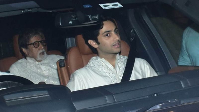 Diwali 2021, Amitabh Bachchan with Aishwarya Rai and abhishek bachchan at Pratiksha bungalow for laxmi puja