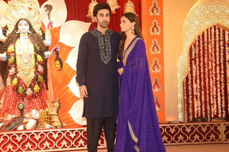 Ranbir Kapoor and alia bhatt diwali 2021 wish photos goes viral on internet bjc