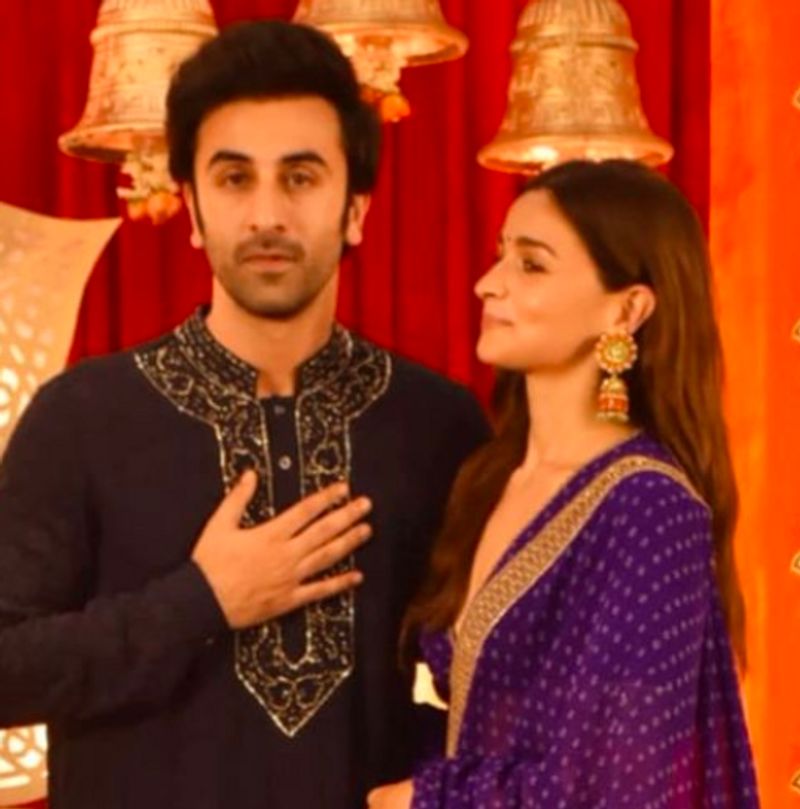 Alia Bhatt wraps her arms around Ranbir Kapoor in Diwali photo dpl