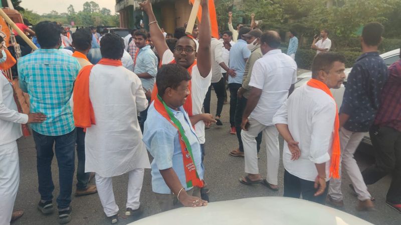 BJP MLA Eatala Rajender Receives Grand Welcome at Hyderabad