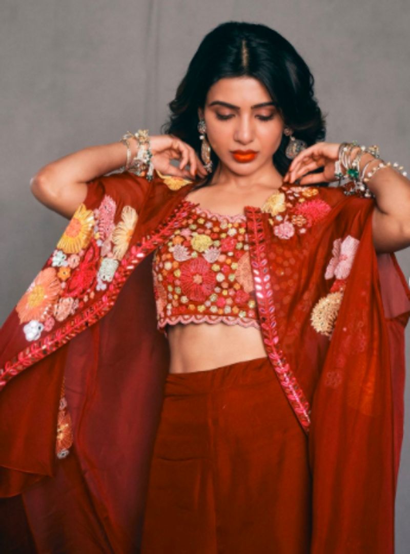 Samantha Ruth Prabhu glams up as she celebrates first Diwali since Naga Chaitanya split poses with her pets dpl