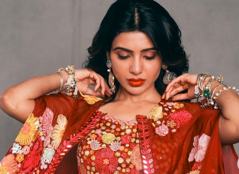 Samantha Ruth Prabhu glams up as she celebrates first Diwali since Naga Chaitanya split poses with her pets dpl