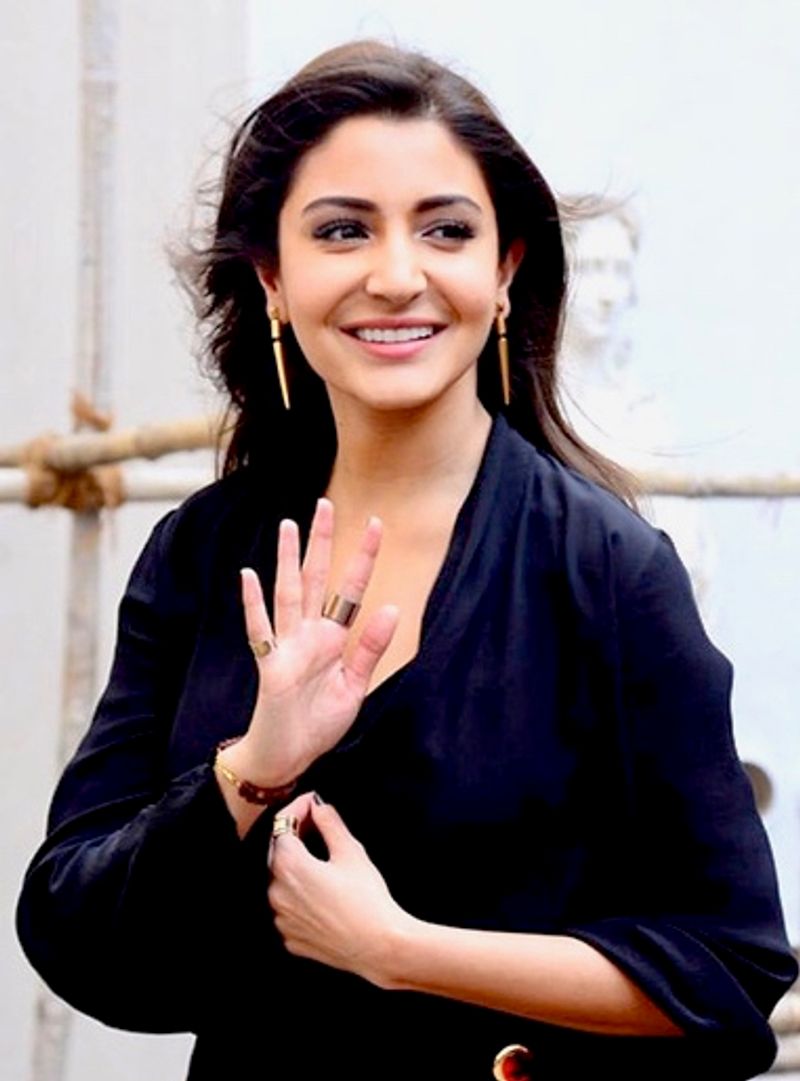 Anushka Sharma Reveals She Was "Worried" About "Hating" Her Body After Pregnancy