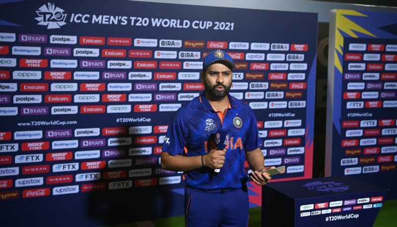 ICC T20 World cup 2021: If Virat Kohli wants to sort of start a new trend, he could maybe offer the leadership straightaway to Rohit, comments sanjay manjrekar