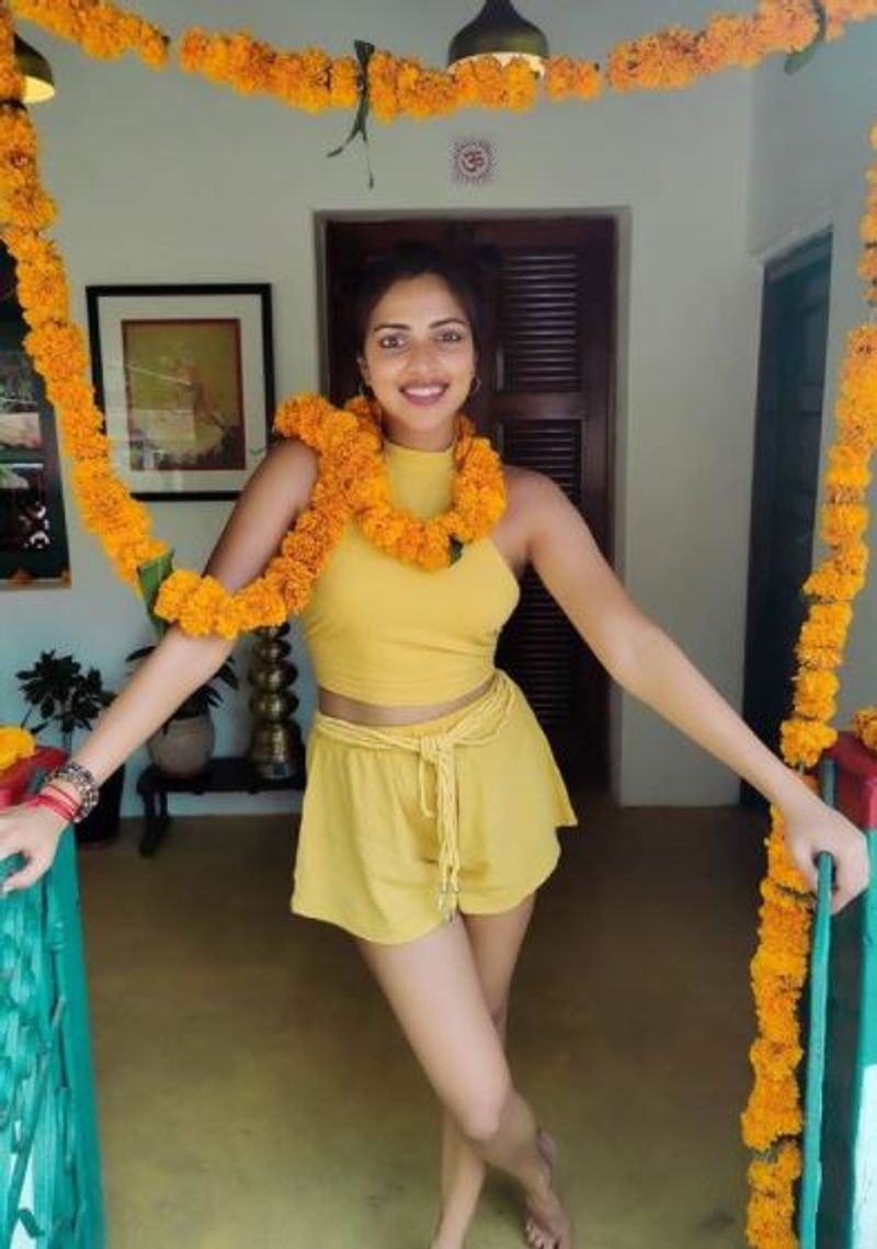 Telugu Amala Paul wishes her followers happy Diwali sharing goa picture vcs