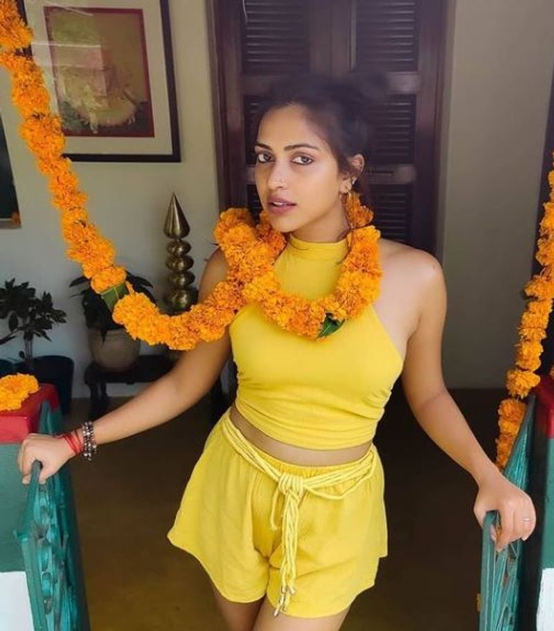 Telugu Amala Paul wishes her followers happy Diwali sharing goa picture vcs