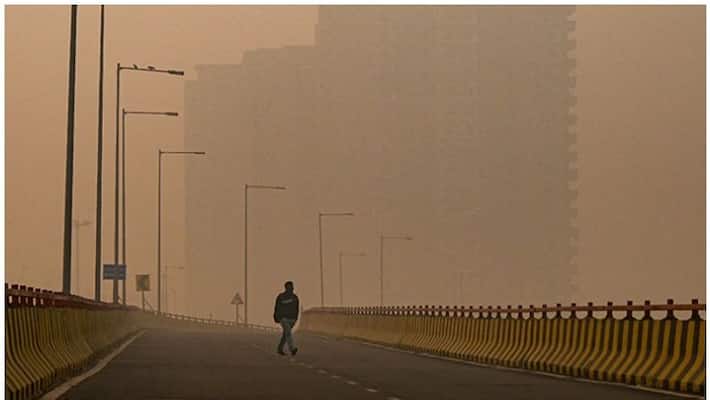 Delhi air quality continues to remain in severe category gcw Delhi air quality continues to remain in severe category gcw