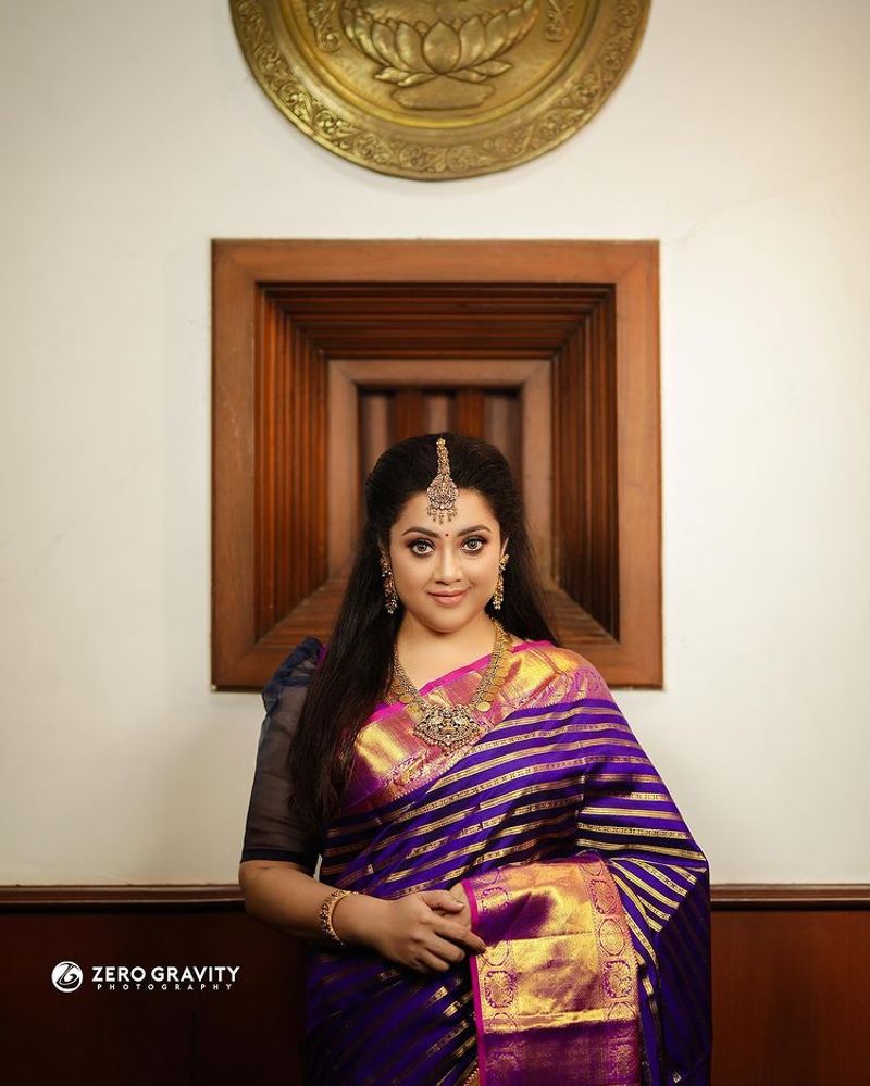 Actress meena celebrating diwali mood latest photo gallery