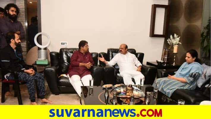 chief minister basavarj bommai visits puneeth rajkumar house chief minister basavarj bommai visits puneeth rajkumar house