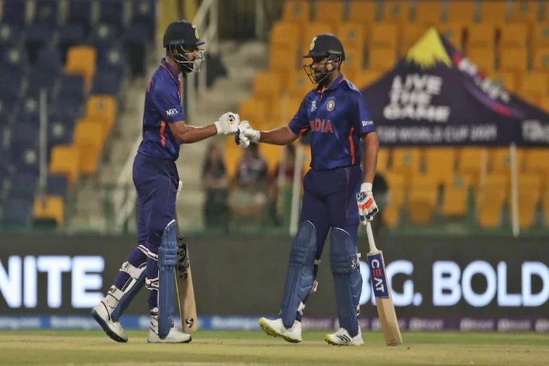 ICC T20 World Cup KL Rahul Breaks Gautam Gambir and Jos Buttler Fastest T20 Fifty record in Dubai kvn