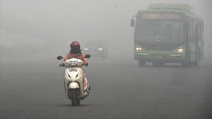 Still poison for your lungs: Delhi's air quality continues to remain in 'severe' category with AQI of 436-dnm Still poison for your lungs: Delhi's air quality continues to remain in 'severe' category with AQI of 436-dnm