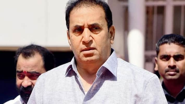 Corruption case: Anil Deshmukh taken into CBI custody from Mumbai jail-dnm Corruption case: Anil Deshmukh taken into CBI custody from Mumbai jail-dnm