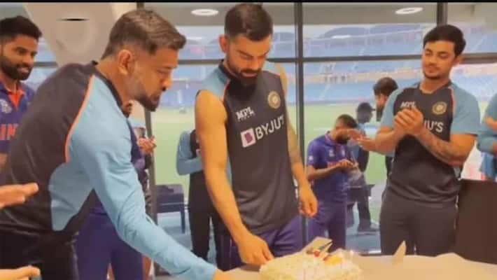 Virat Kohli forgets to blow candles before cutting birthday cake, MS Dhoni reminds him Virat Kohli forgets to blow candles before cutting birthday cake, MS Dhoni reminds him