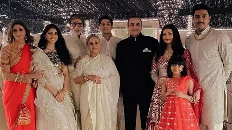 Diwali 2021, Amitabh Bachchan share family photo Bollywood Celebs Diwali Celebration KPJ