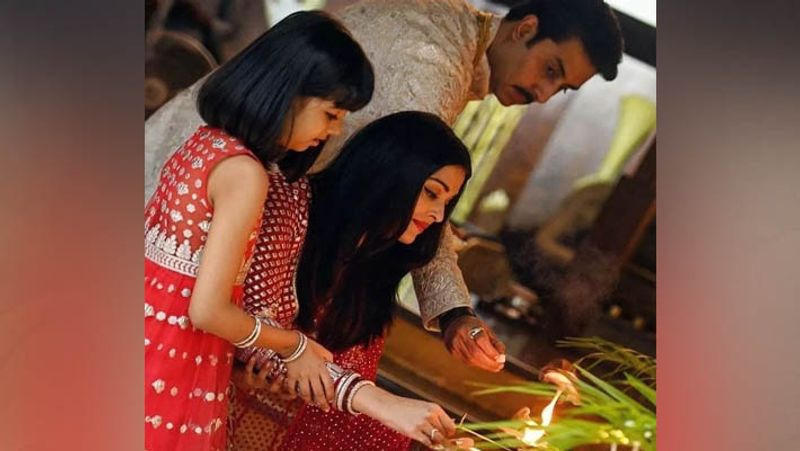 Diwali 2021, Amitabh Bachchan share family photo Bollywood Celebs Diwali Celebration KPJ