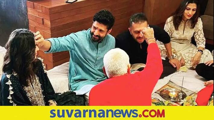 Bollywood Farhan Akhtar trolled for celebrating Deepavali vcs Bollywood Farhan Akhtar trolled for celebrating Deepavali vcs