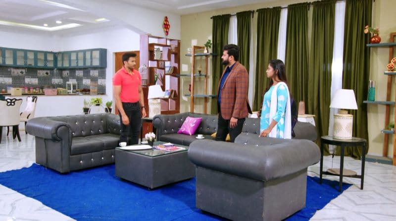 Mahindra gets upset as Rishi refuses to talk in todays guppedantha manasu serial episode
