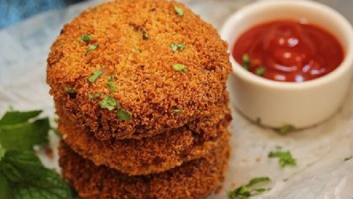 here is the recipe of healthy and tasty oats cutlet here is the recipe of healthy and tasty oats cutlet