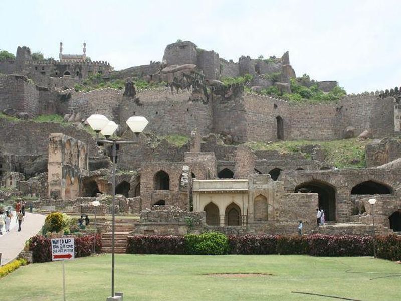 Must visit this major attraction place to visit in telangana full details are here