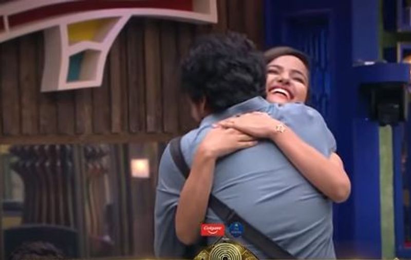 shanmukh bold comments on deepthi sunaina and siri seeing attitude to him