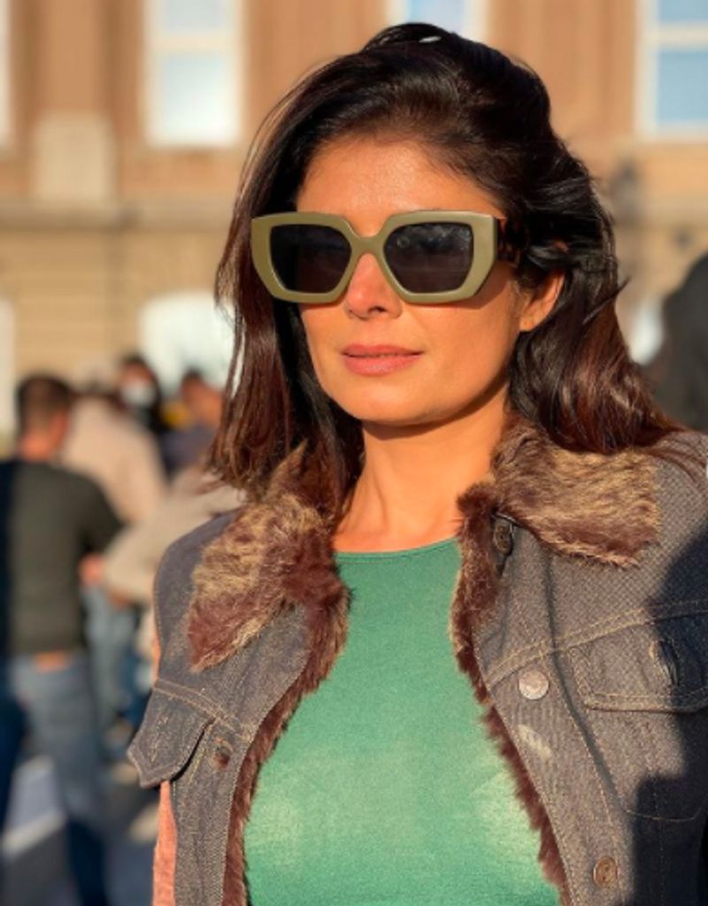 I have done lot of American shows have not just been sitting and eating potatoes says actress Pooja Batra dpl