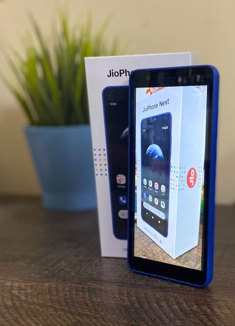 Jio Phone Next Booking starts offers and the EMI plans