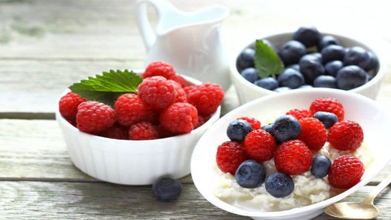 National Cancer Awareness Day 2021: 8 Superfoods That Could Lower Your Risk of Cancer