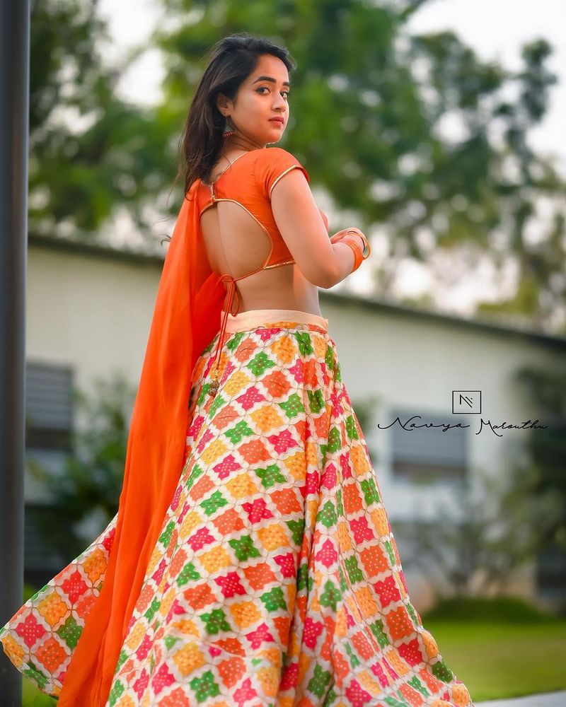 bigg boss fame deepthi sunain goes back less her latest photo sets fire to internet