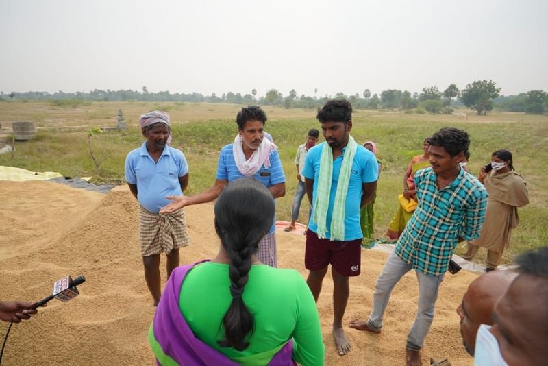 ys sharmila prajaprastana padayatra continued in nalgonda
