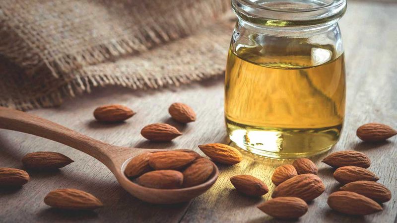 Best home remedies for beautyfull eyebrows full details are here