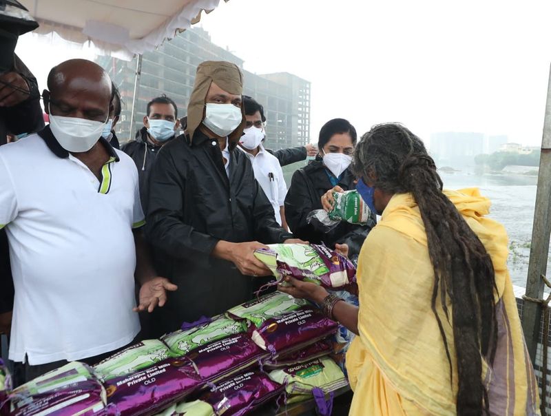 Chief Minister Stalin on a mission to rescue people from the floods in Chennai