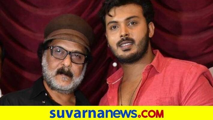 CrazyStar ravichandran talks with his son manuranjan video goes viral CrazyStar ravichandran talks with his son manuranjan video goes viral