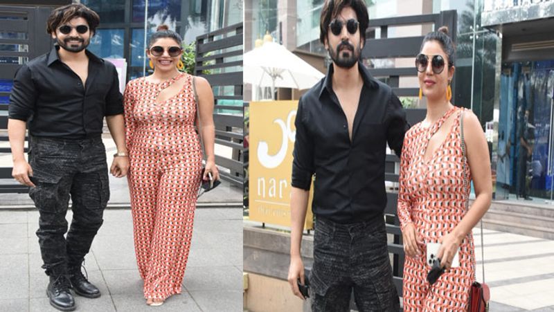 Kangana Ranaut was spotted at the airport in traditional looks