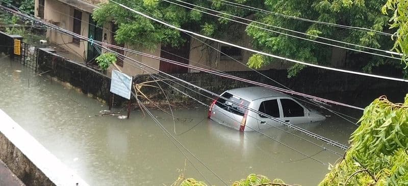 6 Subway closed in chennai due to flood