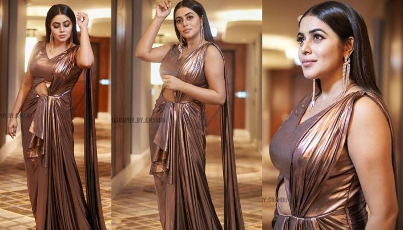 poorna hottest stunning photos raise heat on fans pics trending