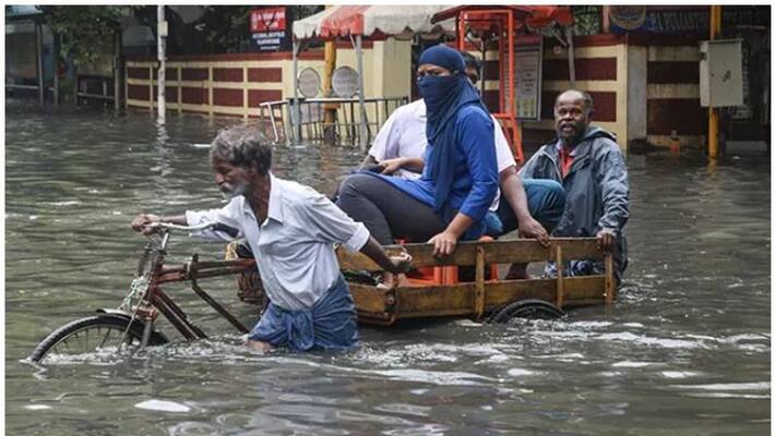 Chennai Rains NDRF teams deployed schools shut in 4 districts Chennai Rains NDRF teams deployed schools shut in 4 districts