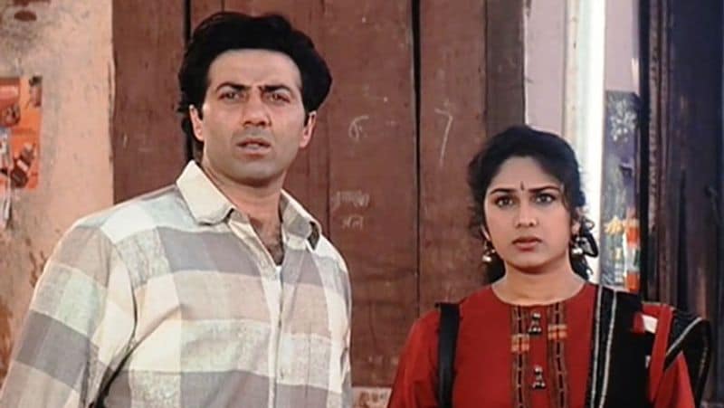 Sunny Deol Meenakshi Seshadri Bollywood film Ghatak completes 25 years facts about actress KPJ