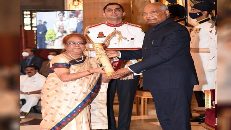 Kangana Ranaut adnan sami karan johar ekta kapoor honoured with padam shri award see pic here NTP