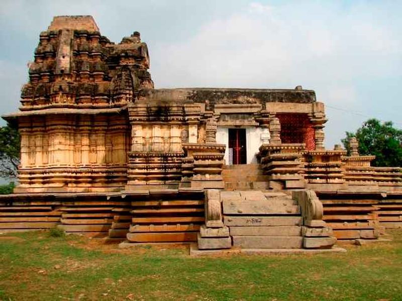 Must visit this places in nalgonda full map details are here
