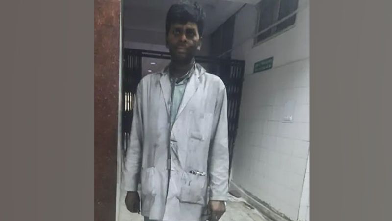 Photos fire at Kamla Nehru Children Hospital in Bhopal families of children seen in sorrow and anger UDT