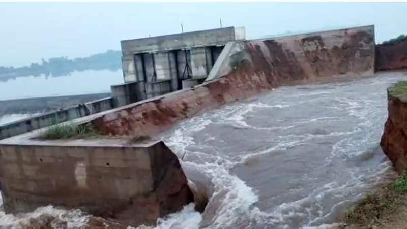 Dam constructed in Villuppuram by ADMK Govt breaks again